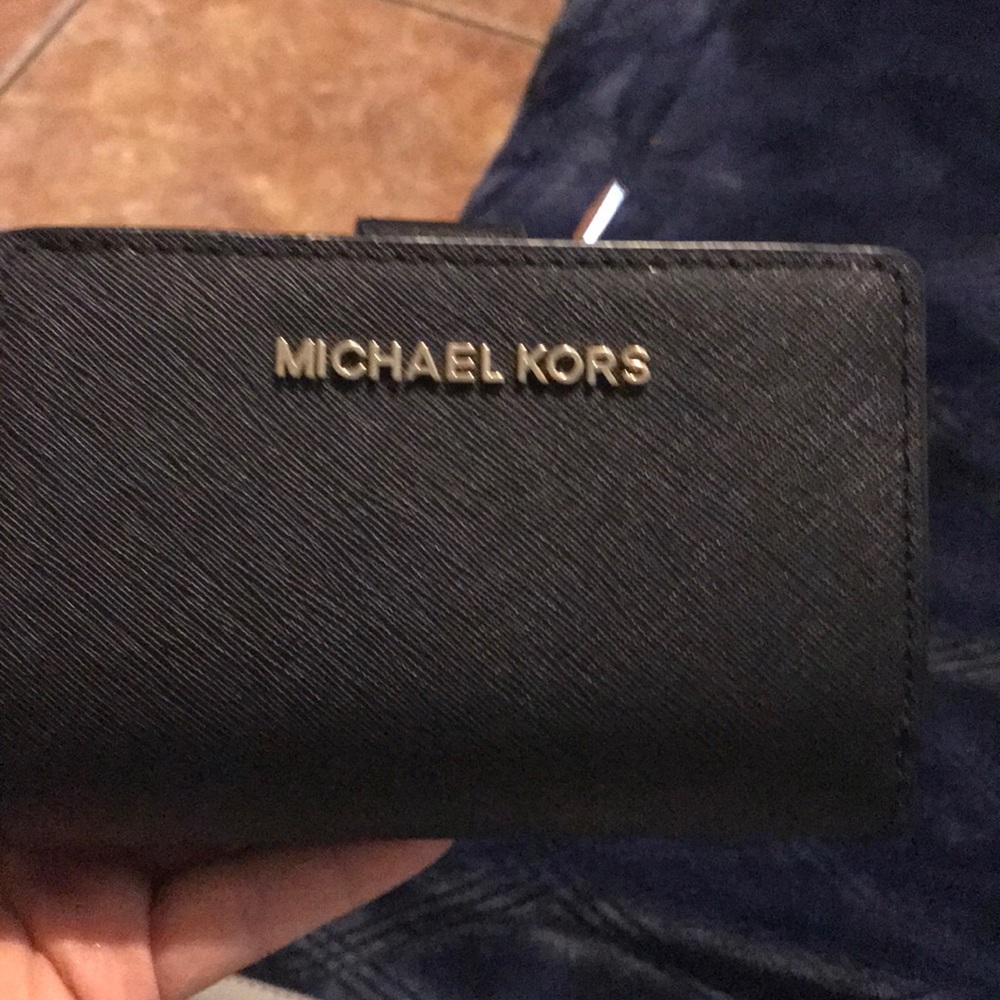 Michal Kors wallet